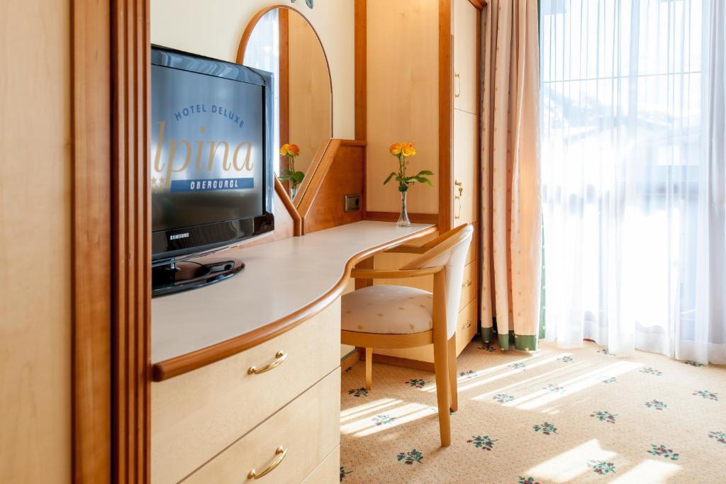 אוברגורגל Hotel Alpina Deluxe חדר תמונה