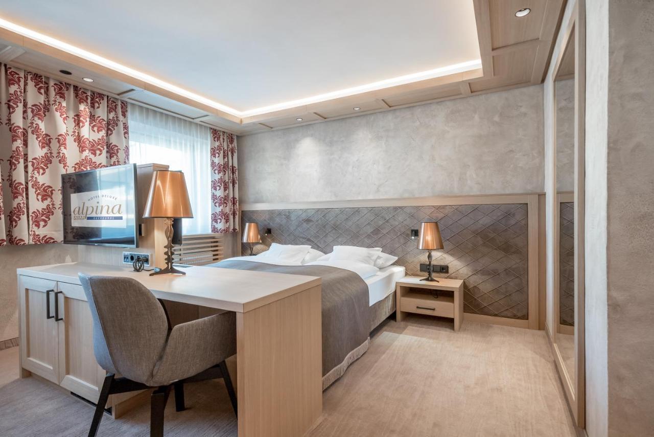 אוברגורגל Hotel Alpina Deluxe מראה חיצוני תמונה