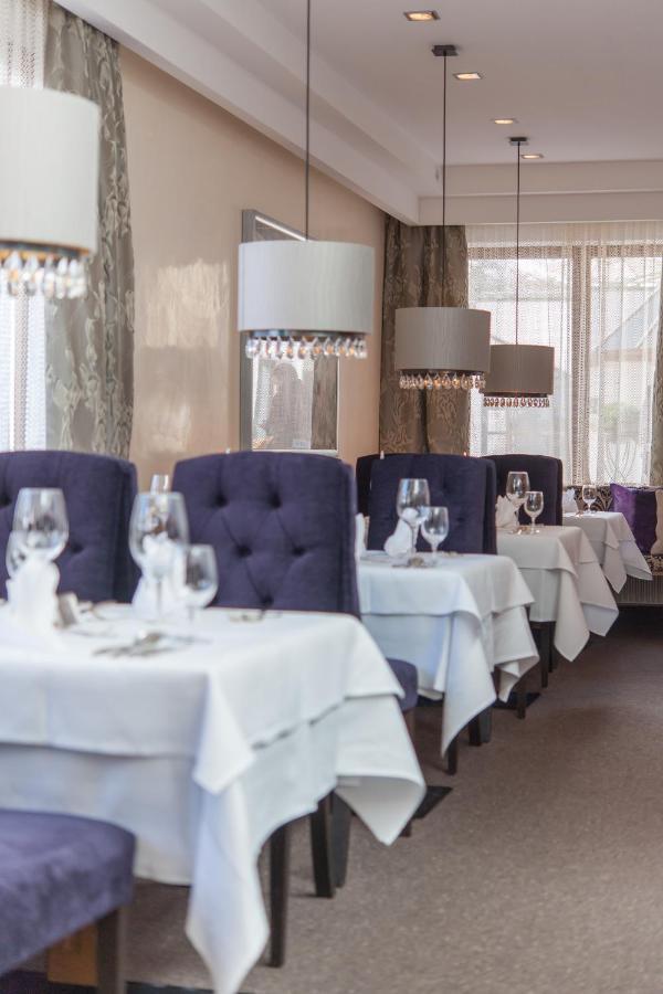 אוברגורגל Hotel Alpina Deluxe מראה חיצוני תמונה